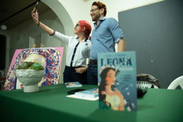 Presenta Pedro J. Fernández su libro «Leona Vicario y el misterio de las medallas de plata»