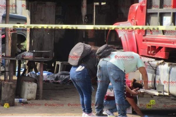 PIERDE LA VIDA UN TERCERO EN HOSPITAL TRAS BALACERA EN CORRALÓN