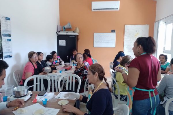 Apoya Ayuntamiento de Córdoba a emprendedores con talleres y cursos