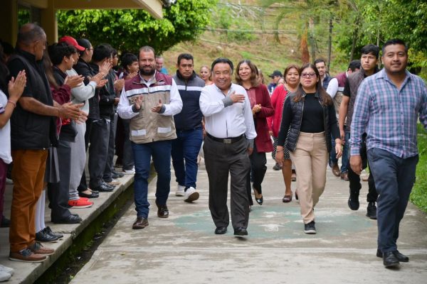 Inauguran barda perimetral en el COBAEV 46; beneficiará a cientos de alumnos